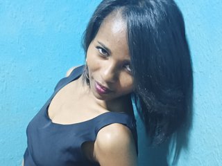 دردشة الفيديو المثيرة Nathianah