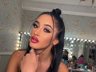 دردشة الفيديو المثيرة Natty-y