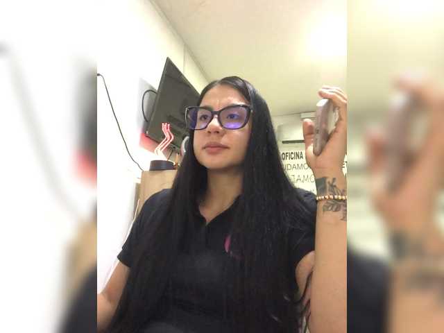 لقطات البث NatyArango