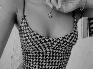 دردشة الفيديو المثيرة NaughtNightnurse