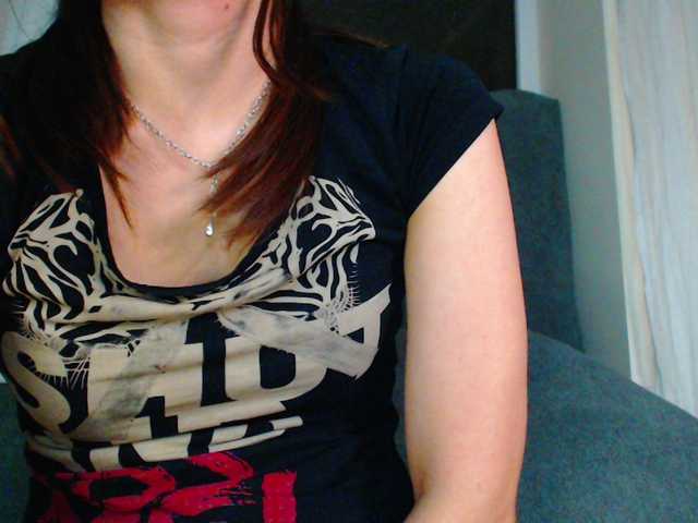 لقطات البث NaughtyHotty