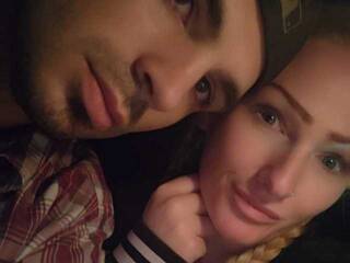 دردشة الفيديو المثيرة NaughtyLilChanel