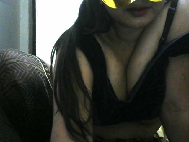 لقطات البث LovelyNeha