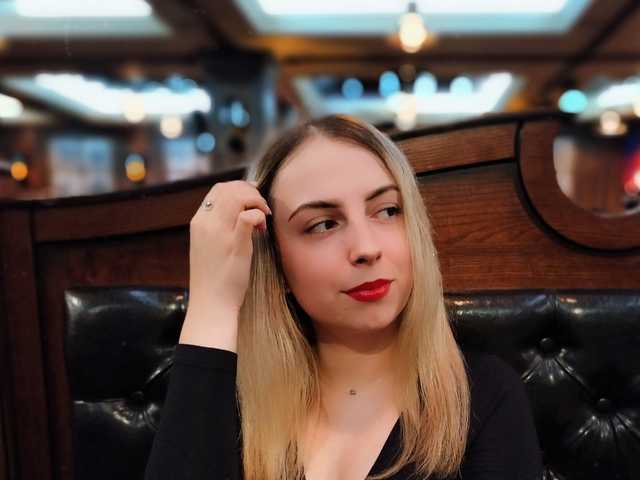 صورة الملف الشخصي NelleVanile