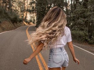 دردشة الفيديو المثيرة DIRTY_BITCH
