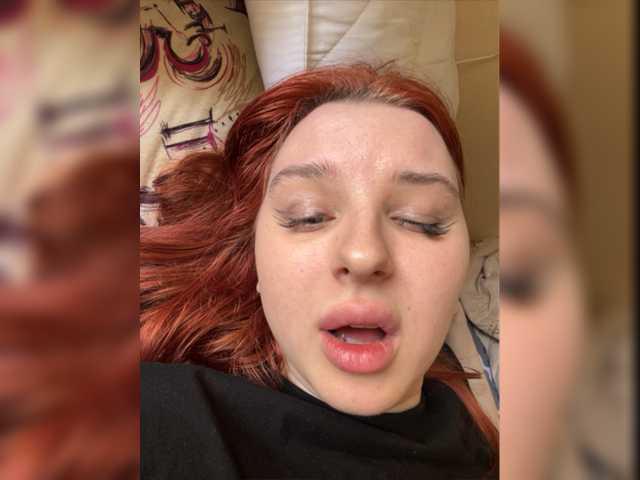 لقطات البث NicoleDaniell