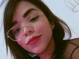 دردشة الفيديو المثيرة nicolle-8