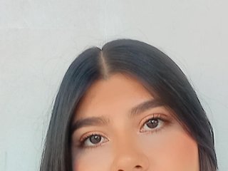 دردشة الفيديو المثيرة NicolleDiaz