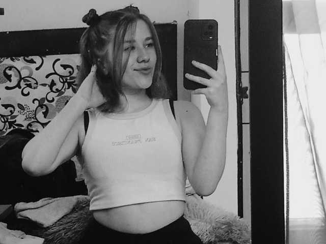 صورة الملف الشخصي NicollePetit