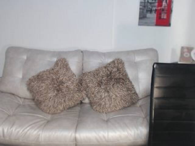 لقطات البث NicolleRivera