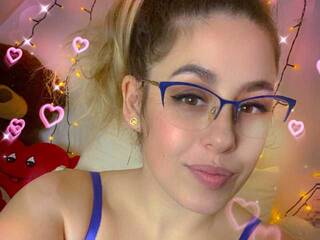 دردشة الفيديو المثيرة NicollSweetXo