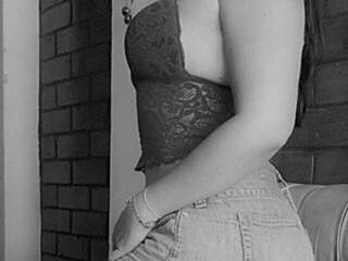 دردشة الفيديو المثيرة nicolmodel