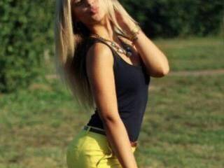 دردشة الفيديو المثيرة nikikikiss