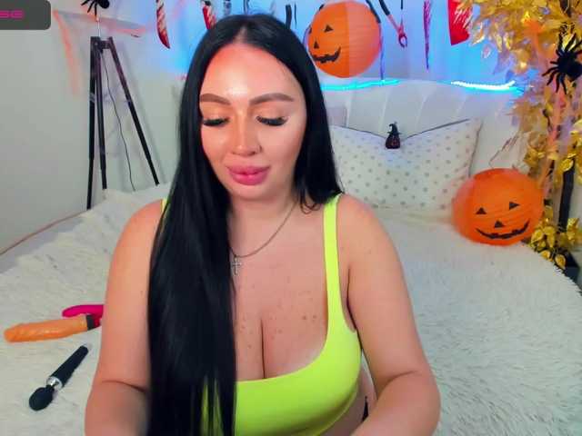 الصور NikitaGrey Please be my hero, to the goal left 500 tokens will do any hot sexy show