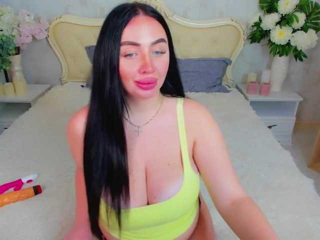 الصور NikitaGrey Please be my hero, to the goal left 500 tokens will do any hot sexy show