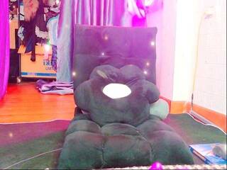 دردشة الفيديو المثيرة Nina0206