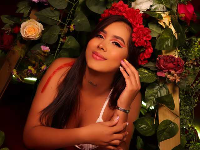 صورة الملف الشخصي NinaClarck