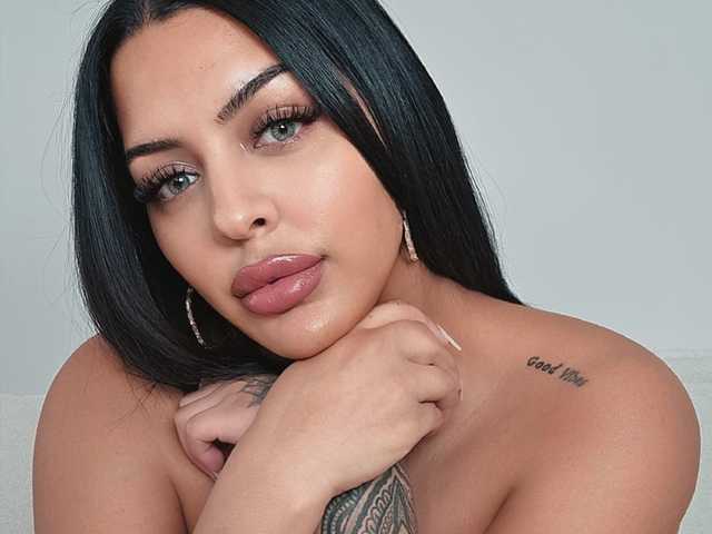 صورة الملف الشخصي NinaPrall