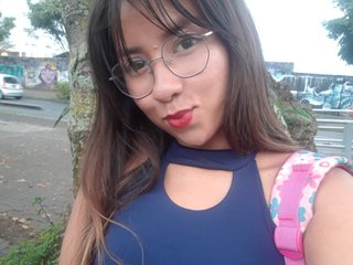 دردشة الفيديو المثيرة Nini-23