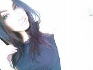 دردشة الفيديو المثيرة nninaa