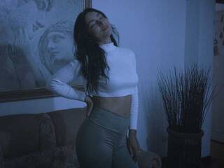 دردشة الفيديو المثيرة Noriahs