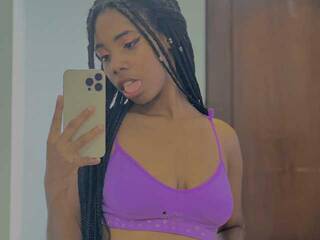 دردشة الفيديو المثيرة Nyomi-Jay