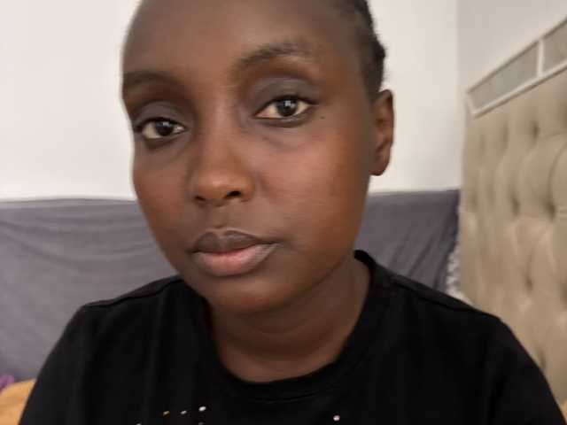 صورة الملف الشخصي Nyomi224