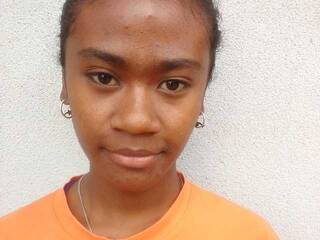 دردشة الفيديو المثيرة NYRINAH