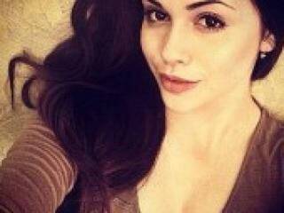 دردشة الفيديو المثيرة oktyabrinaa