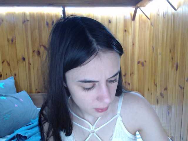 لقطات البث Olive-Darr