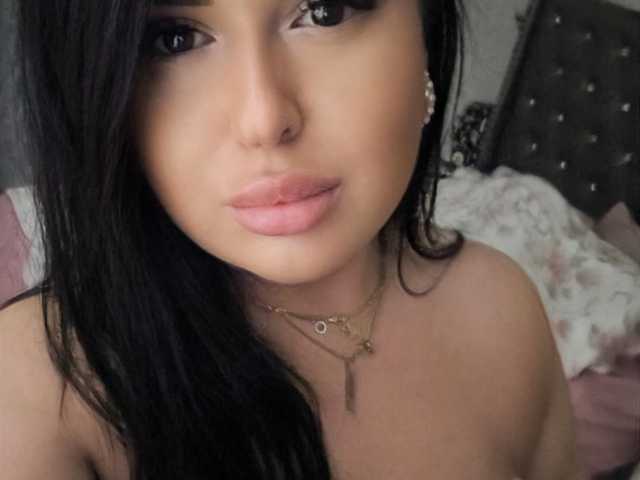 صورة الملف الشخصي OliviaThea