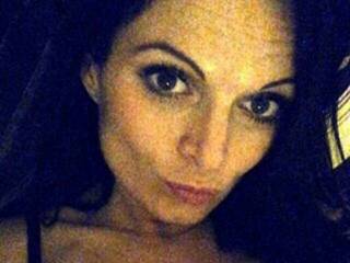 دردشة الفيديو المثيرة OMMichele