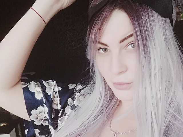 صورة الملف الشخصي YouLizza_kiss
