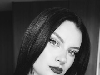 دردشة الفيديو المثيرة OphelianaRose