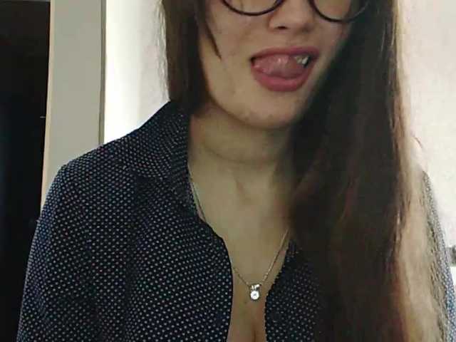 لقطات البث PamelaSky