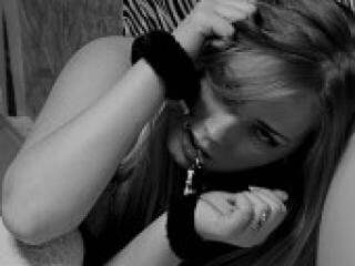 دردشة الفيديو المثيرة pamellasky