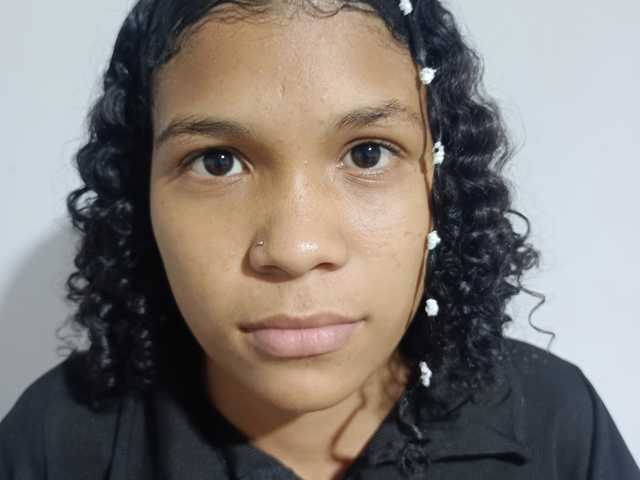 صورة الملف الشخصي paola-03
