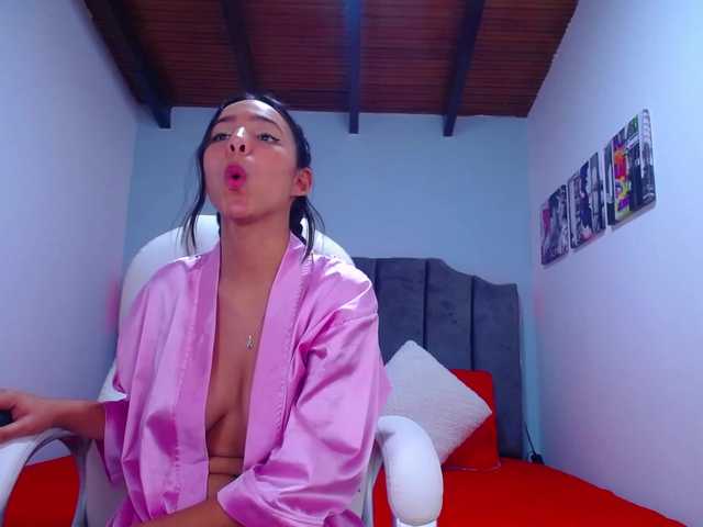 لقطات البث Paola-bigboobs