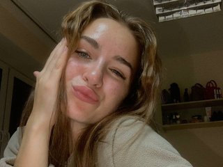 دردشة الفيديو المثيرة PartheniaOshima