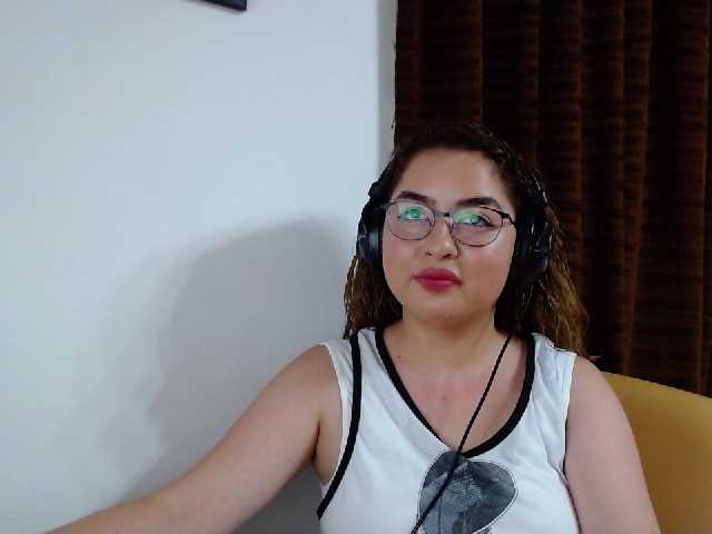 لقطات البث PaulaAlvares