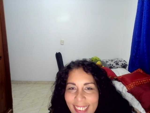لقطات البث paulina-livee