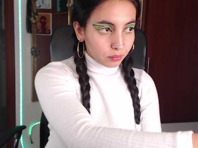 الصور PepperLara #makeup #sexy #colombian #latina #latingirl #bdsm #bigass #prettyface #culogrande #coño #pussy #lovense