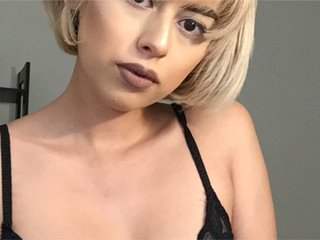 لقطات البث petitebeanbby