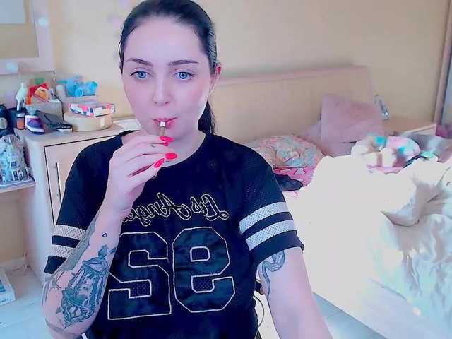 الصور pinkiepie1997 welcome guys! Lets talk :) in group only dance and teasing :) all show in pvt