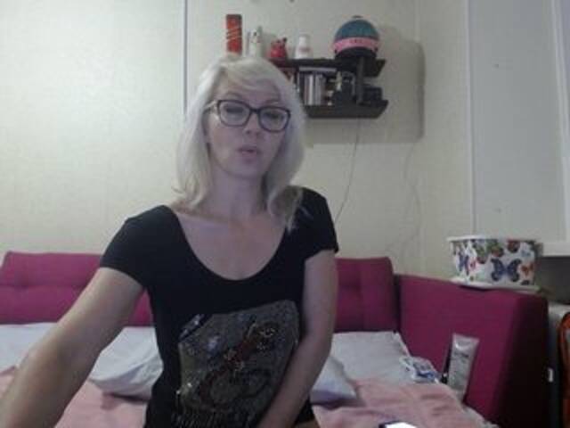 لقطات البث Pixie12