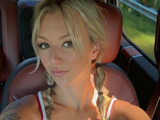 دردشة الفيديو المثيرة playwithdakota