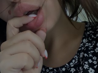 دردشة الفيديو المثيرة Polichkaaaa