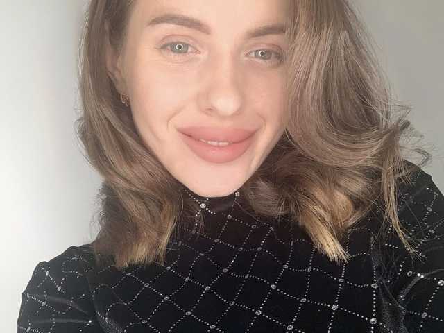 صورة الملف الشخصي PolinaPrada