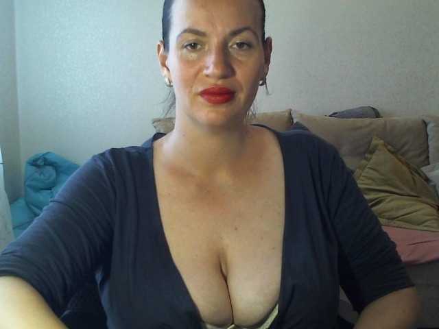 لقطات البث PradaEscada