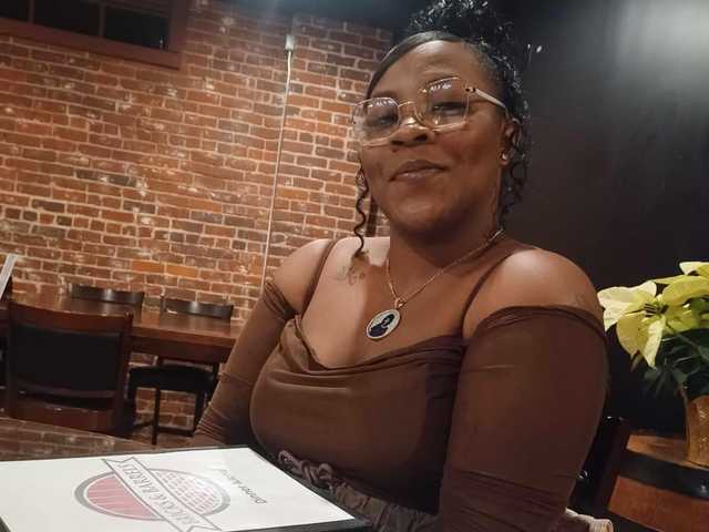 صورة الملف الشخصي PrettyBrown